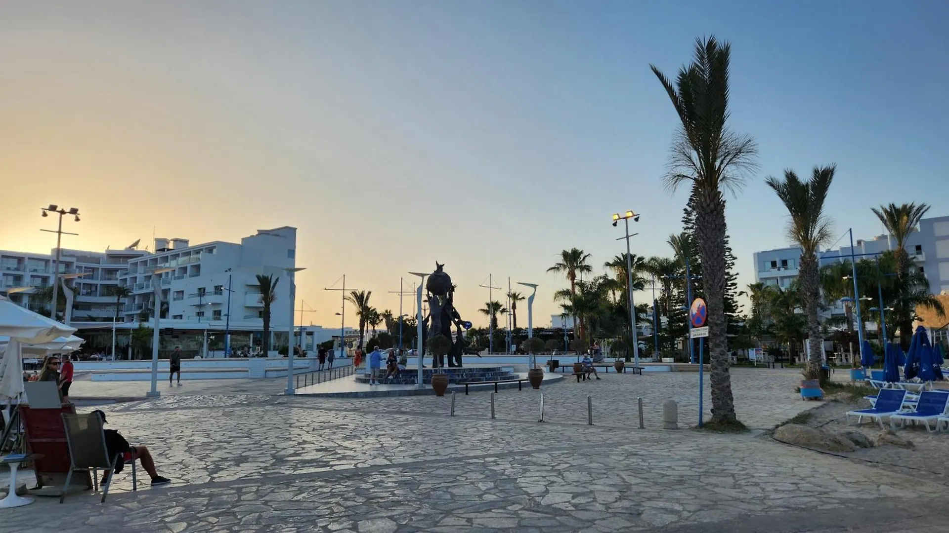 Captivating Studio In Ayia Napa In Great Location Apartamento